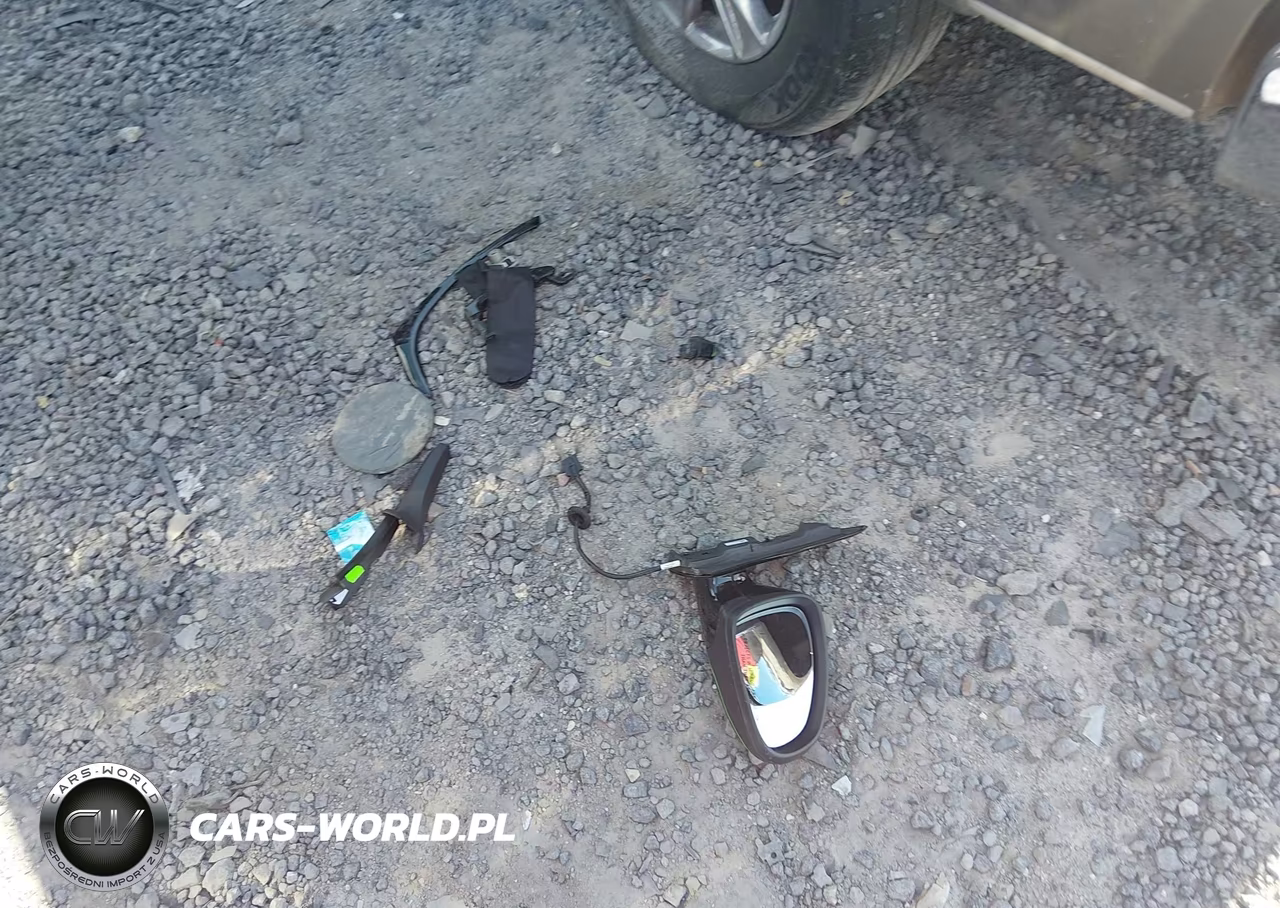 2018 Buick Cascada Premium VIN:W04WH3N52JG085015 - 12