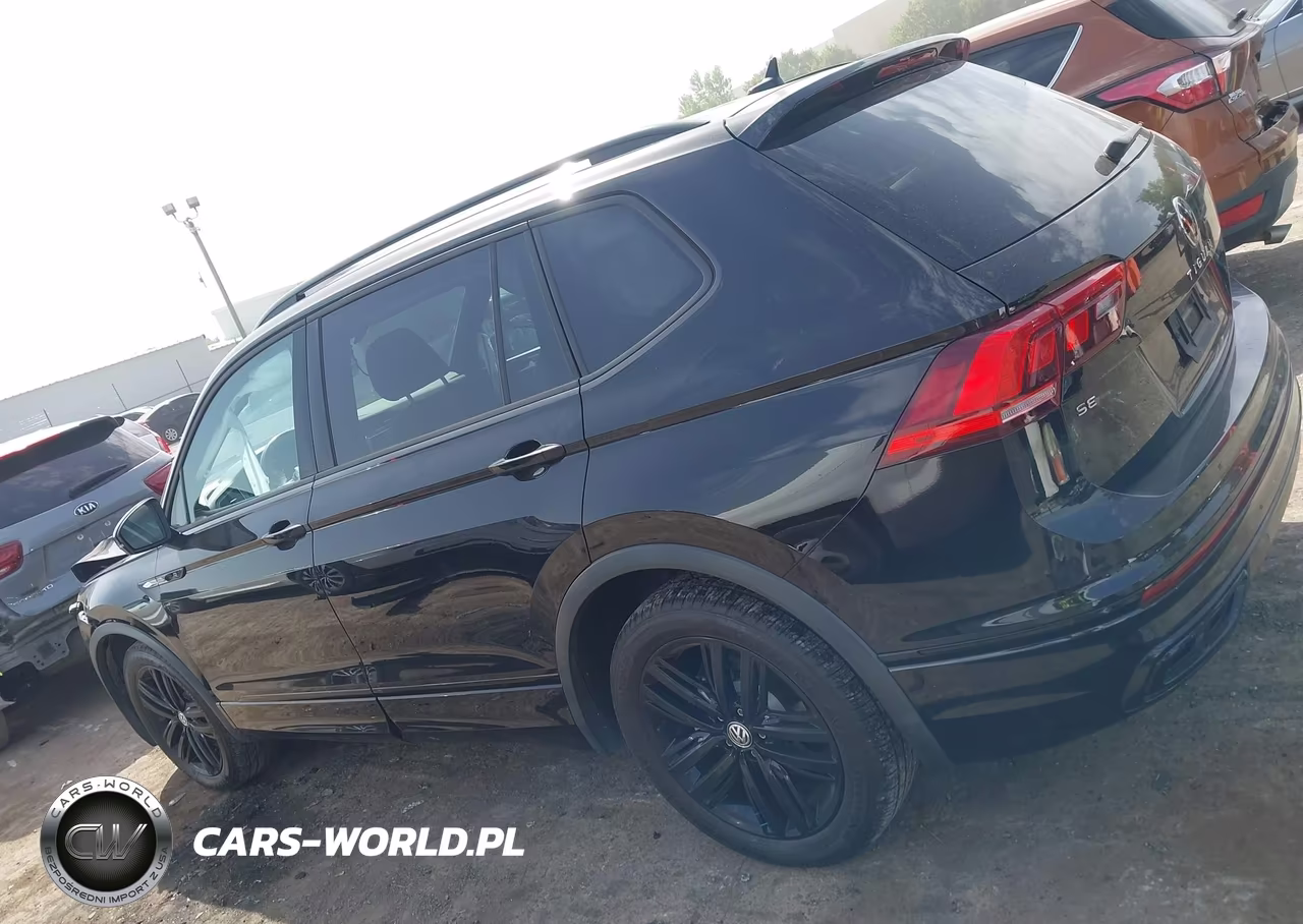 2022 Volkswagen Tiguan 2.0T Se R-Line Black VIN:3VVCB7AXXNM010665 - 14
