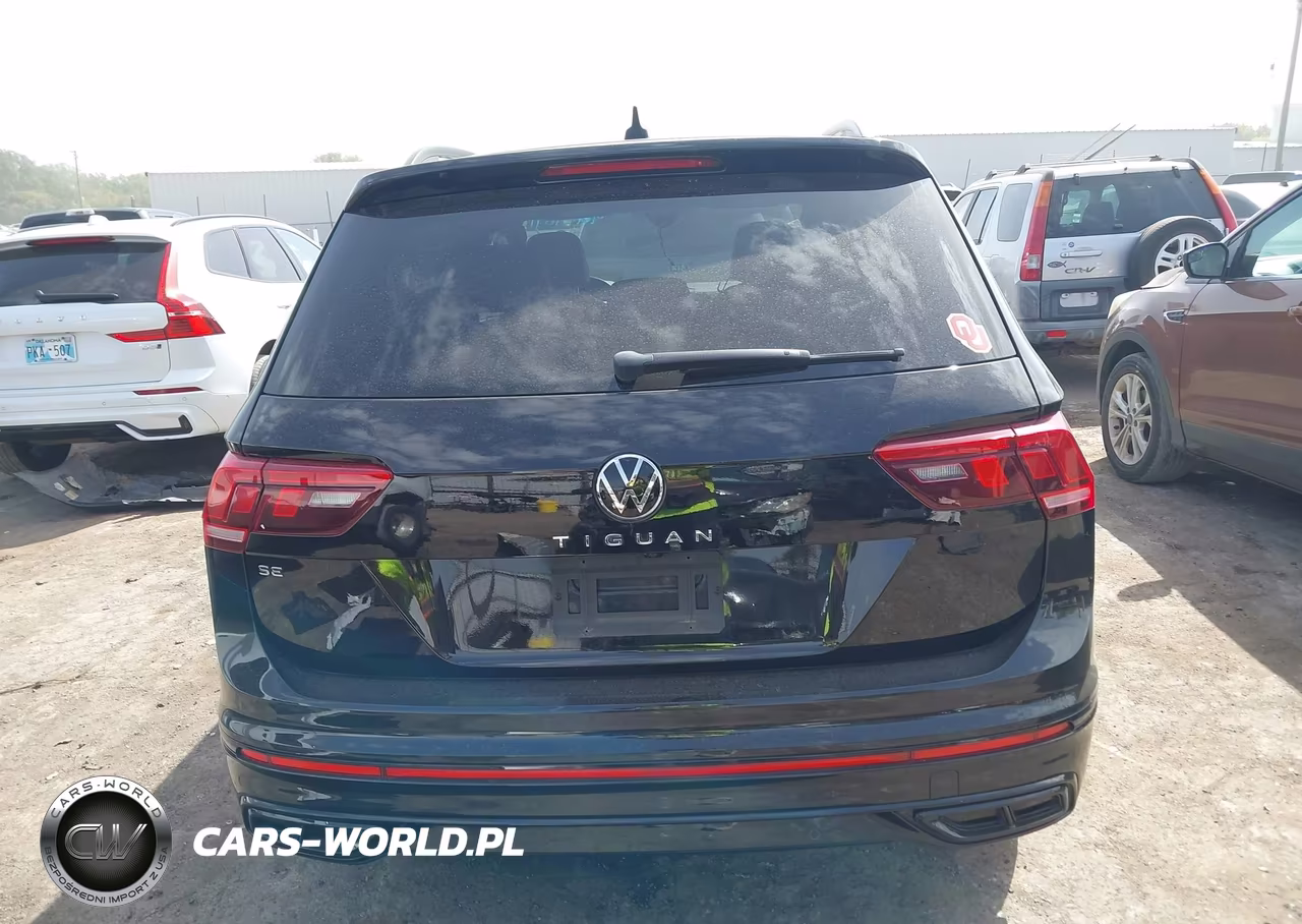 2022 Volkswagen Tiguan 2.0T Se R-Line Black VIN:3VVCB7AXXNM010665 - 16