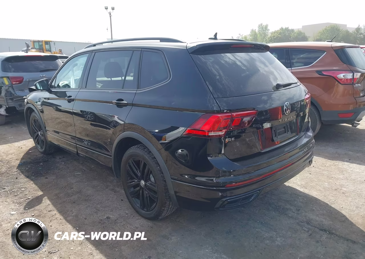 2022 Volkswagen Tiguan 2.0T Se R-Line Black VIN:3VVCB7AXXNM010665 - 3