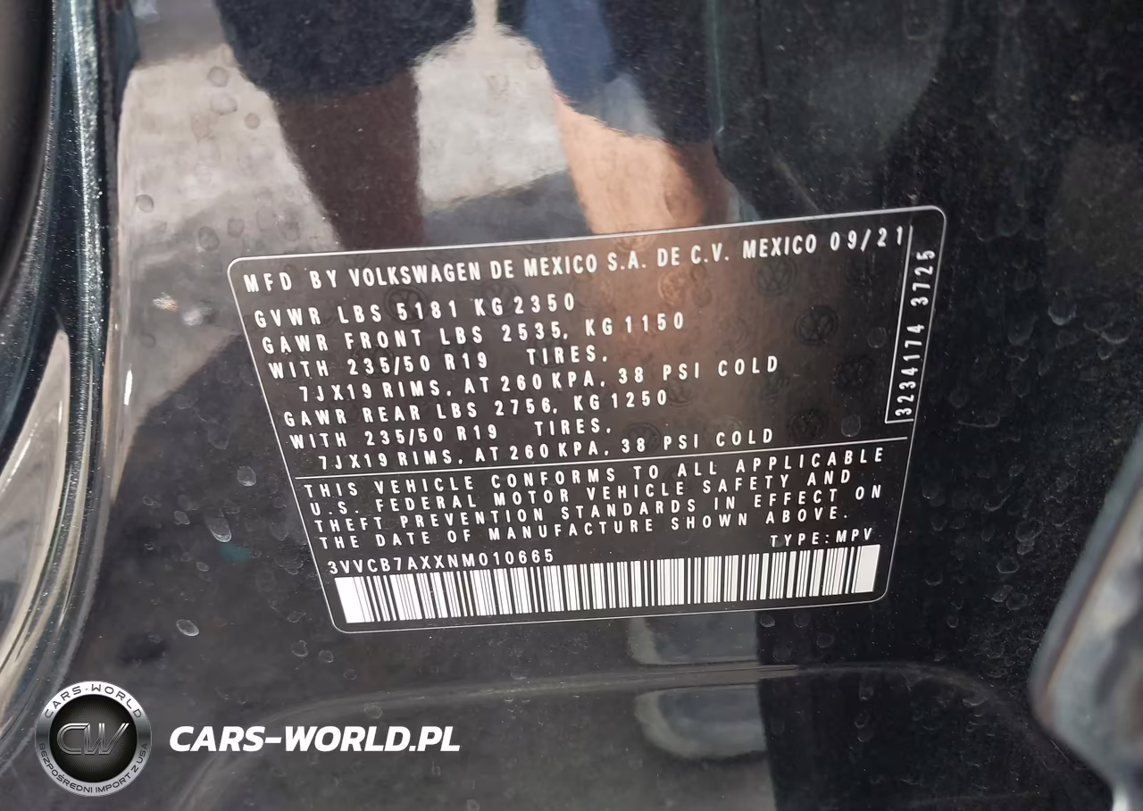2022 Volkswagen Tiguan 2.0T Se R-Line Black VIN:3VVCB7AXXNM010665 - 9