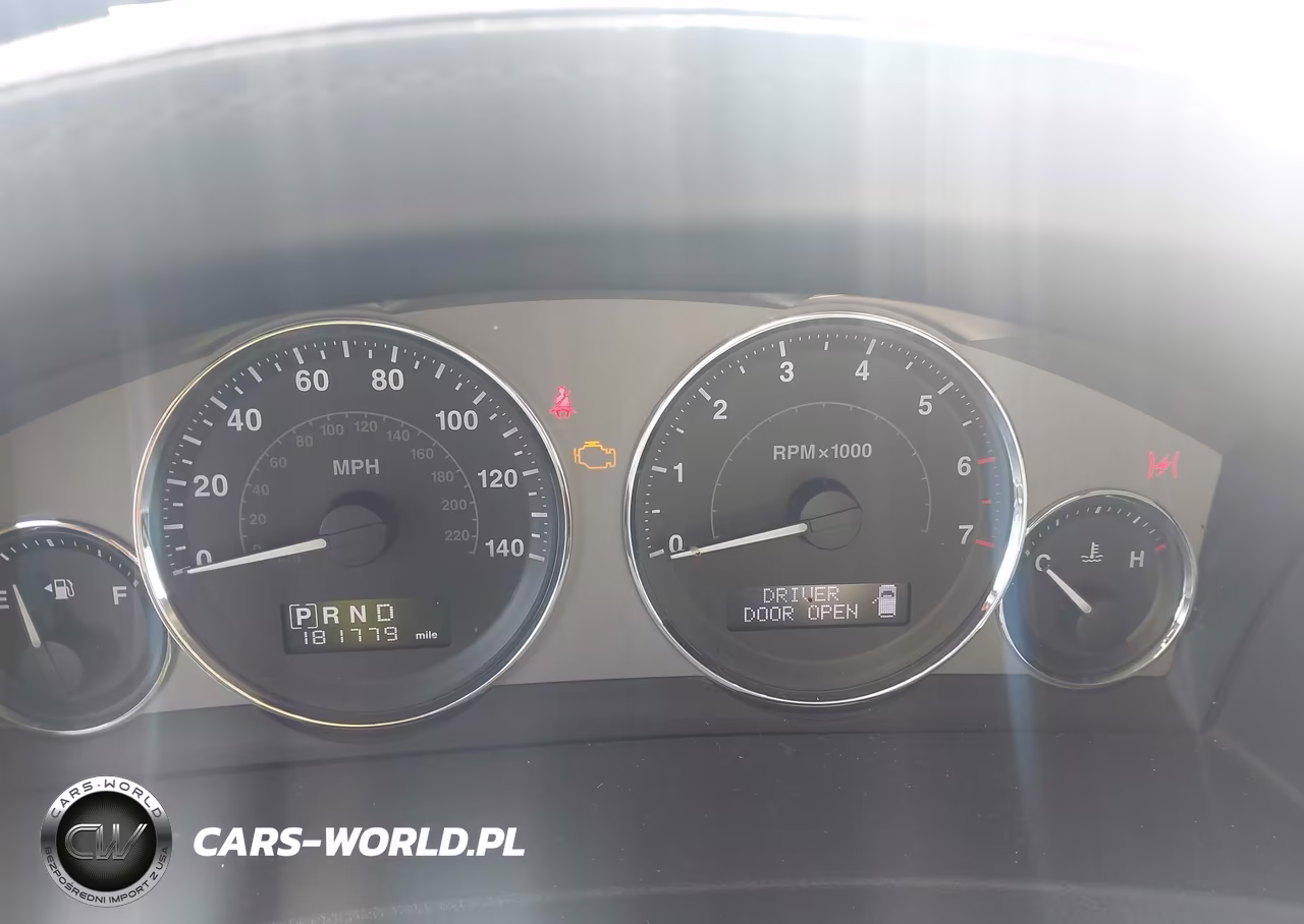 2010 Jeep Grand Cherokee Limited VIN:1J4RR5GT8AC151396 - 7