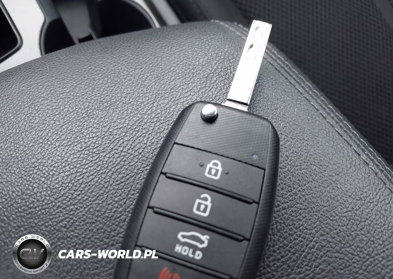 2019 Kia Optima Lx VIN:5XXGT4L31KG352525 - 11