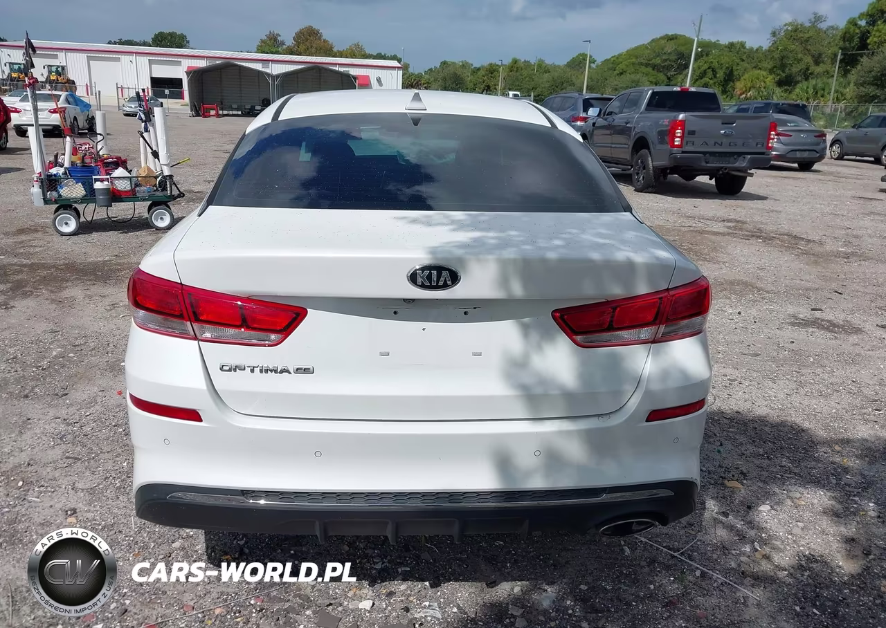 2019 Kia Optima Lx VIN:5XXGT4L31KG352525 - 16