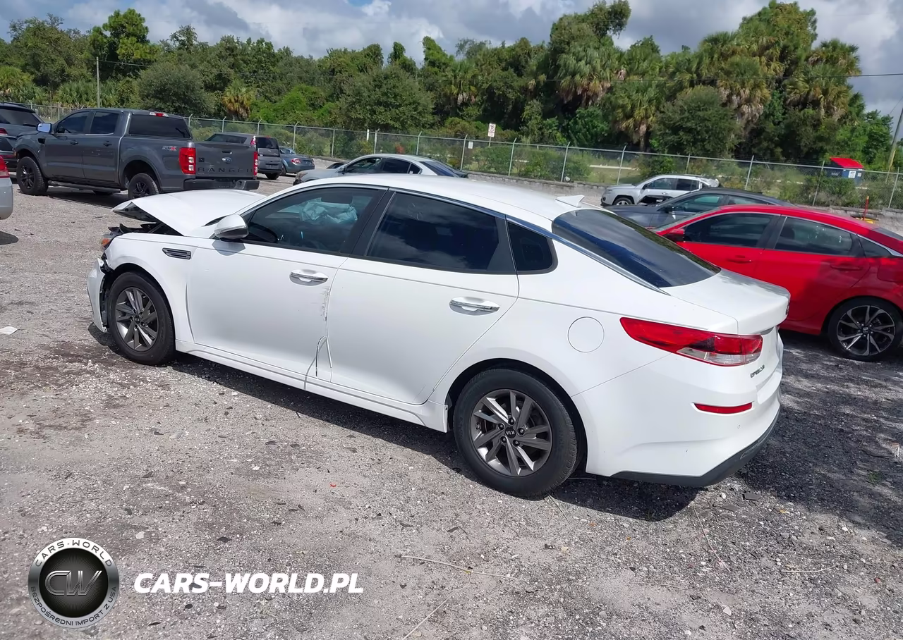 2019 Kia Optima Lx VIN:5XXGT4L31KG352525 - 3