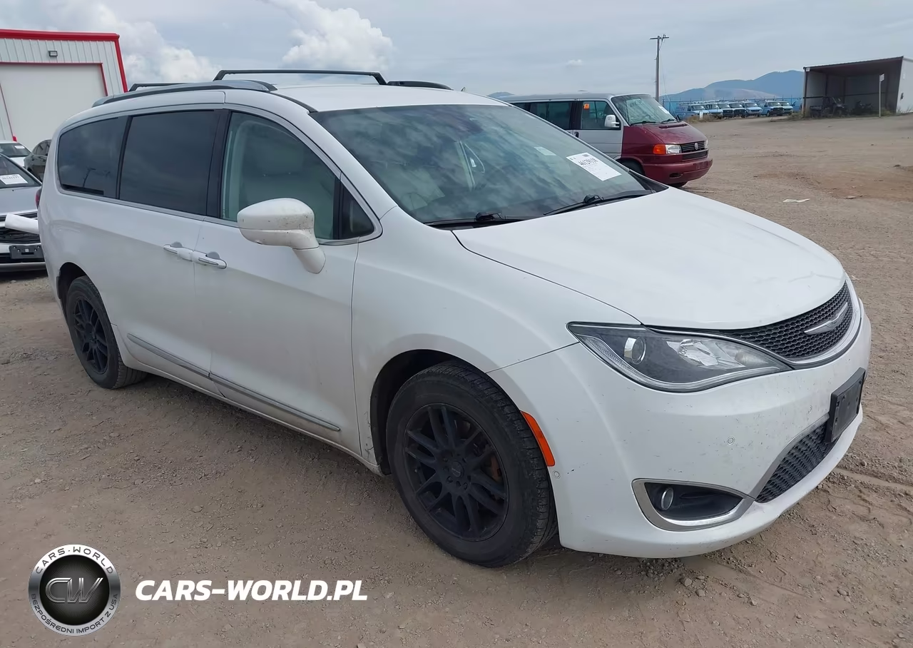 2017 Chrysler Pacifica Touring-L Plus VIN:2C4RC1EG7HR506176 - 1