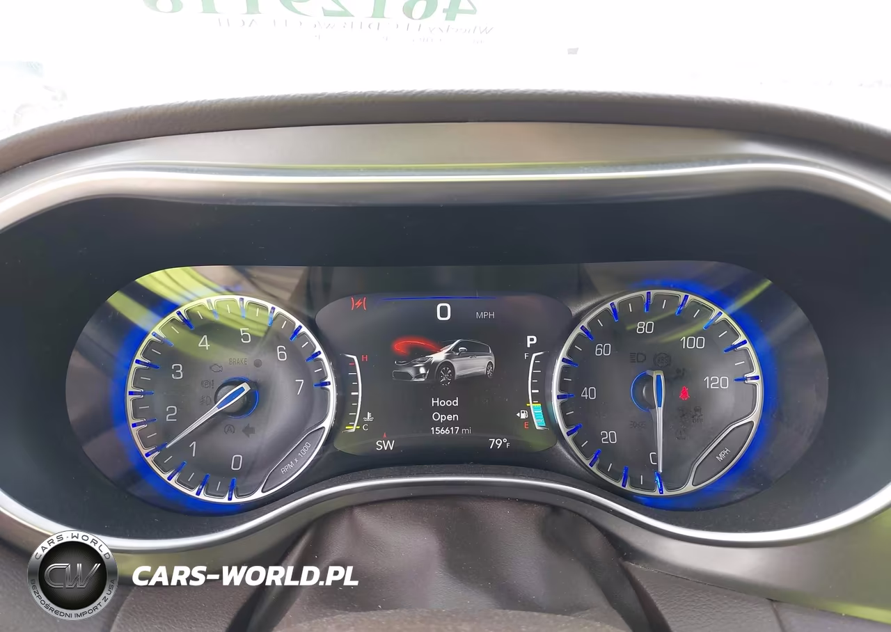 2017 Chrysler Pacifica Touring-L Plus VIN:2C4RC1EG7HR506176 - 7