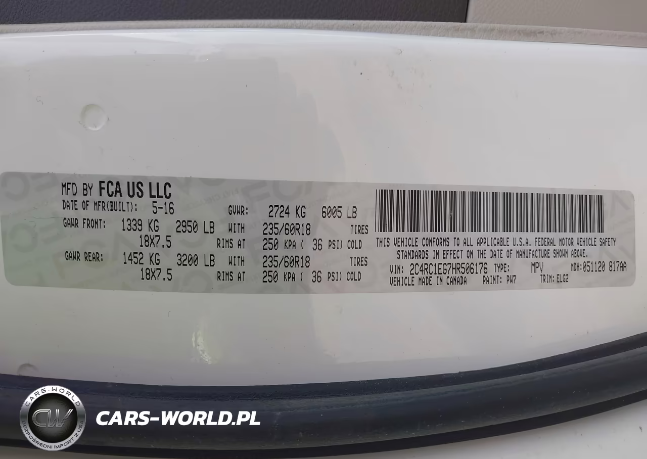 2017 Chrysler Pacifica Touring-L Plus VIN:2C4RC1EG7HR506176 - 9