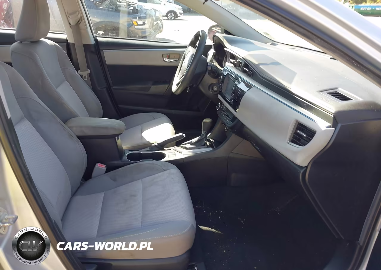 2015 Toyota Corolla Le VIN:2T1BURHE5FC412379 - 5
