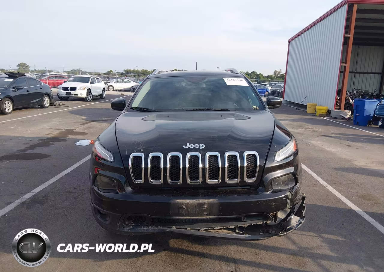 2016 Jeep Cherokee Latitude VIN:1C4PJLCB7GW207213 - 12