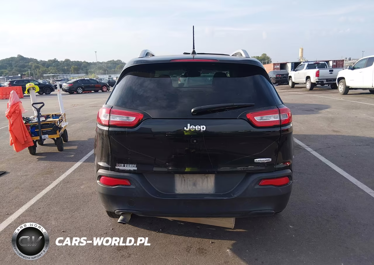 2016 Jeep Cherokee Latitude VIN:1C4PJLCB7GW207213 - 16