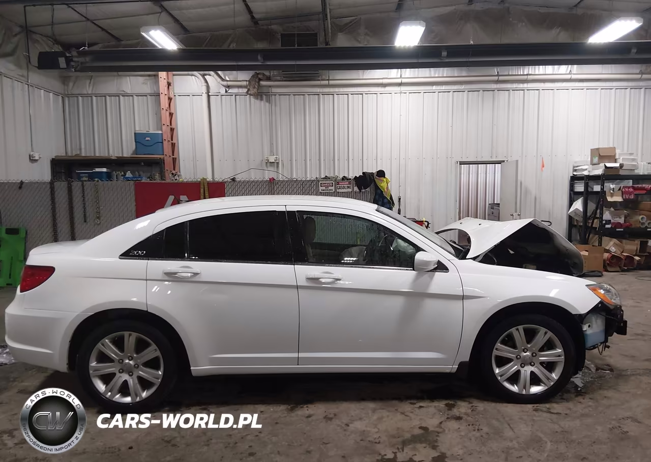 2011 Chrysler 200 Touring VIN:1C3BC1FB0BN613101 - 14