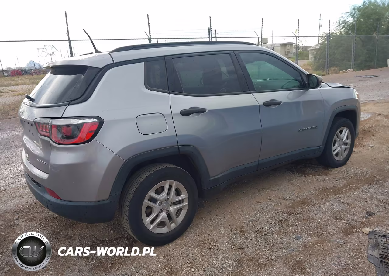2018 Jeep Compass Sport Fwd VIN:3C4NJCAB2JT254821 - 4