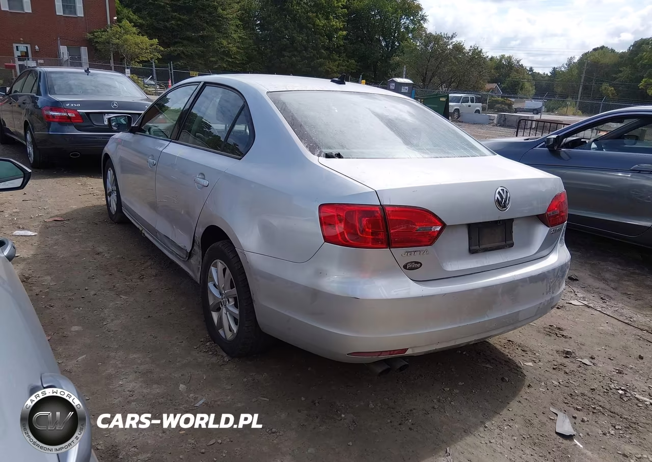 2011 Volkswagen Jetta 2.5L Se VIN:3VWDX7AJXBM385626 - 3