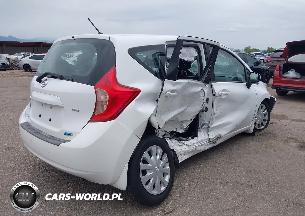 2015 Nissan Versa Note Sv VIN:3N1CE2CP3FL445608 - 4