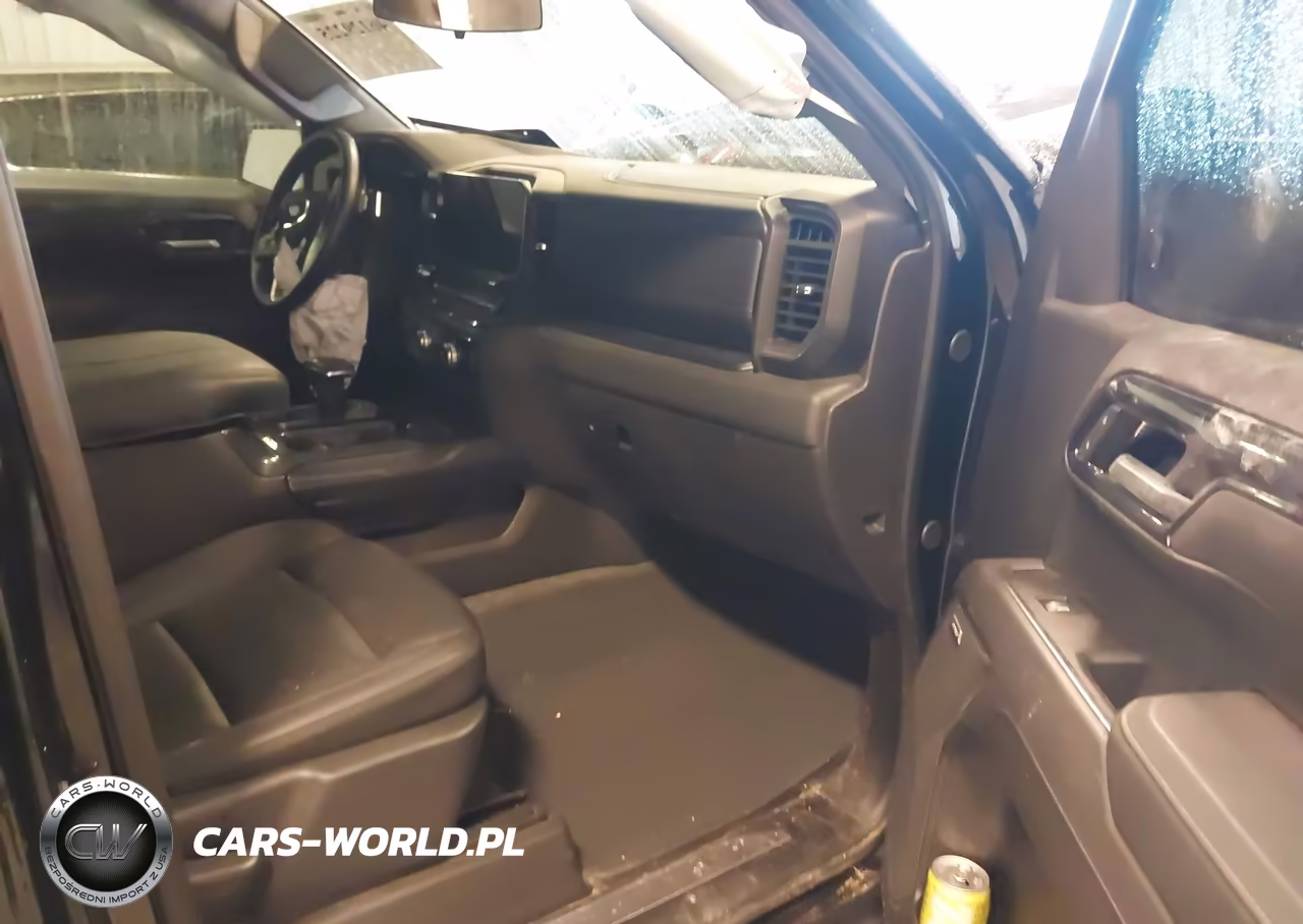2025 GMC Sierra 1500 4Wd Short Box Elevation With 3Sb VIN:3GTUUCED3SG282605 - 5