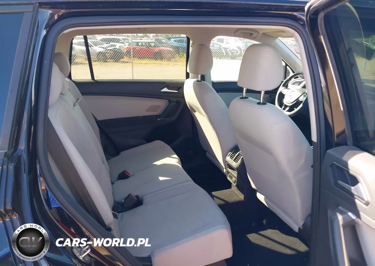 2018 Volkswagen Tiguan 2.0T S VIN:3VV0B7AX7JM042552 - 8