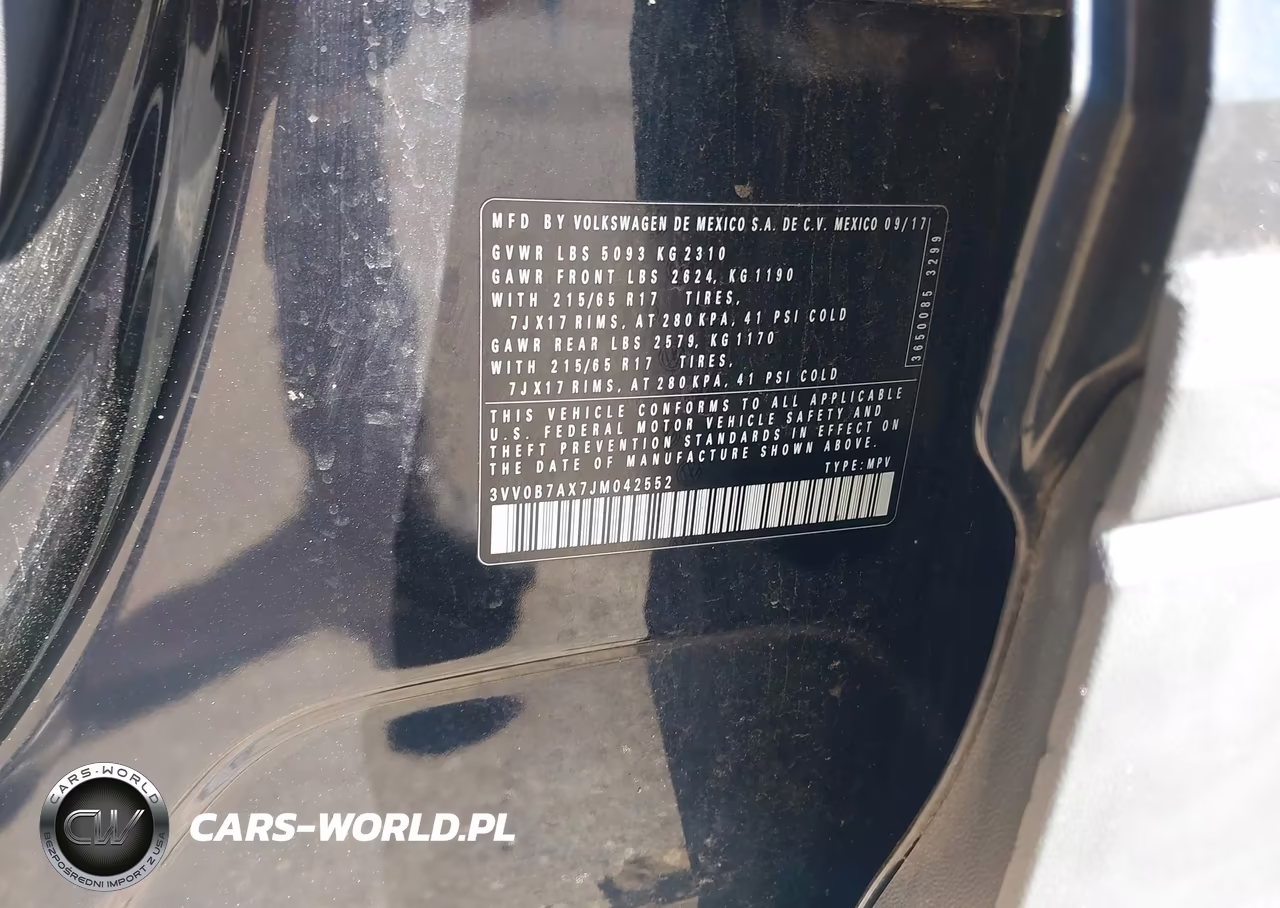 2018 Volkswagen Tiguan 2.0T S VIN:3VV0B7AX7JM042552 - 9