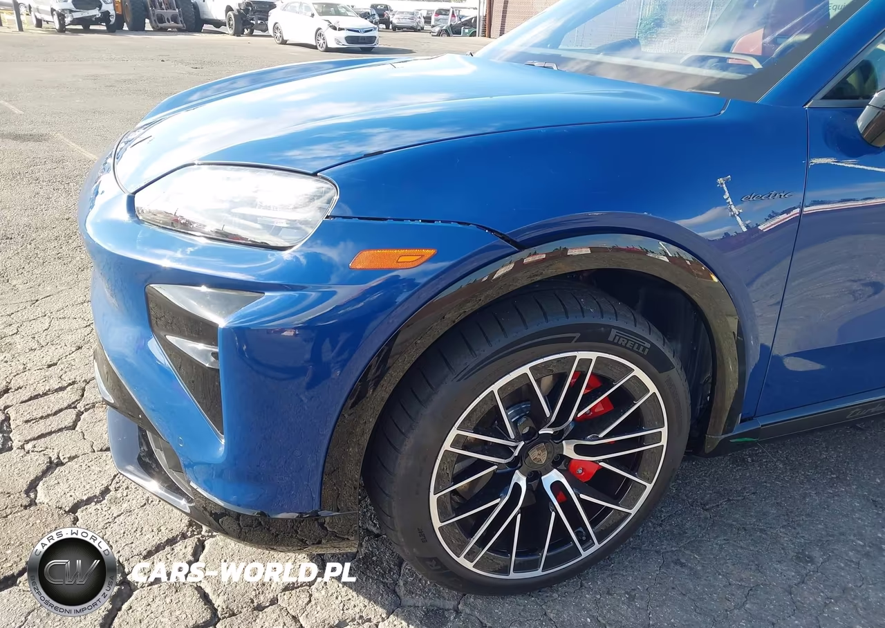 2026 Porsche Cayenne Electric Turbo VIN:WP1AD2X19TD150426 - 24