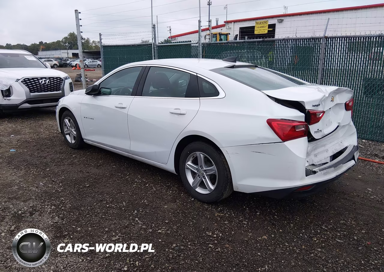 2022 Chevrolet Malibu Fwd Ls VIN:1G1ZB5ST0NF200945 - 3