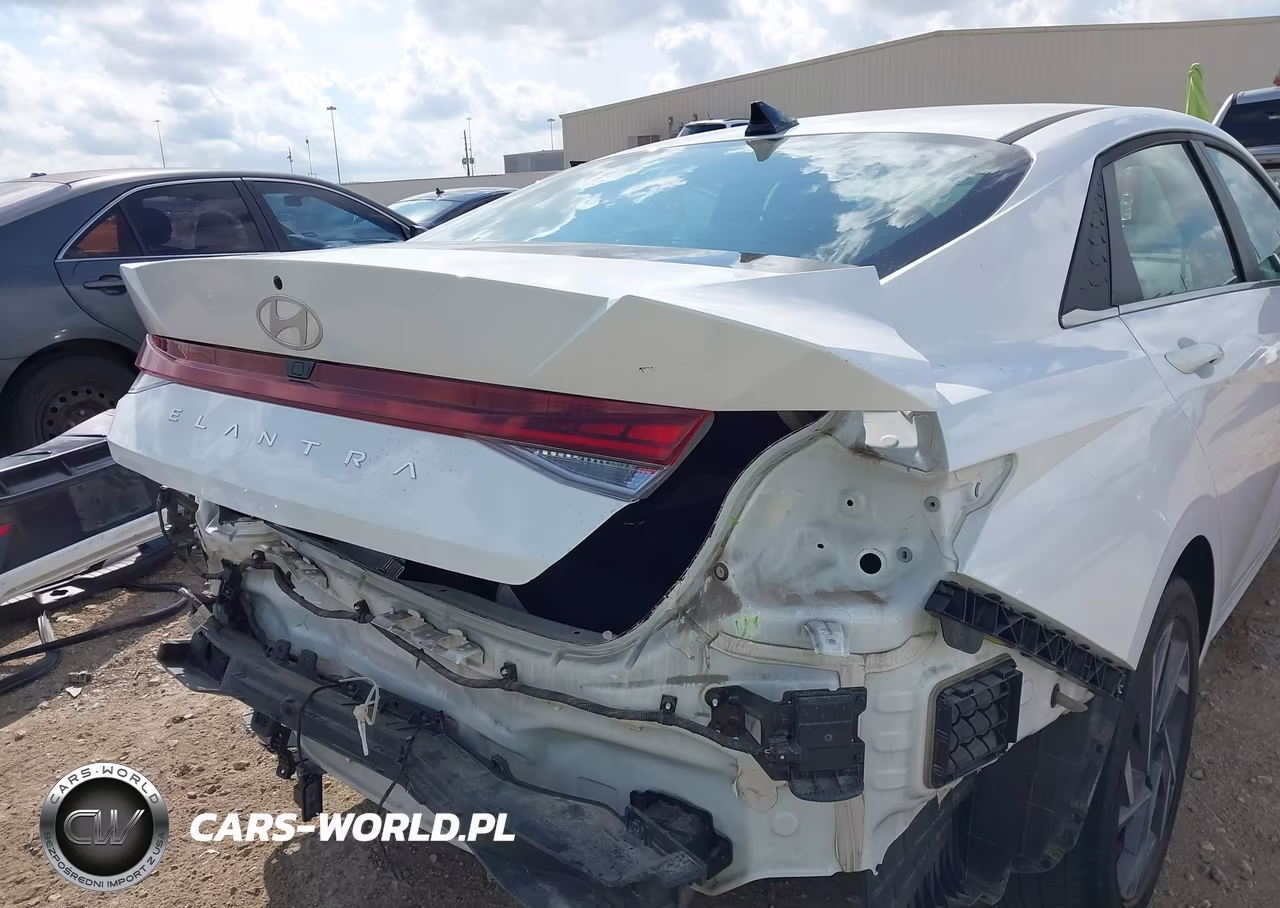 2025 Hyundai Elantra Sel Convenience VIN:KMHLS4DG8SU039044 - 18