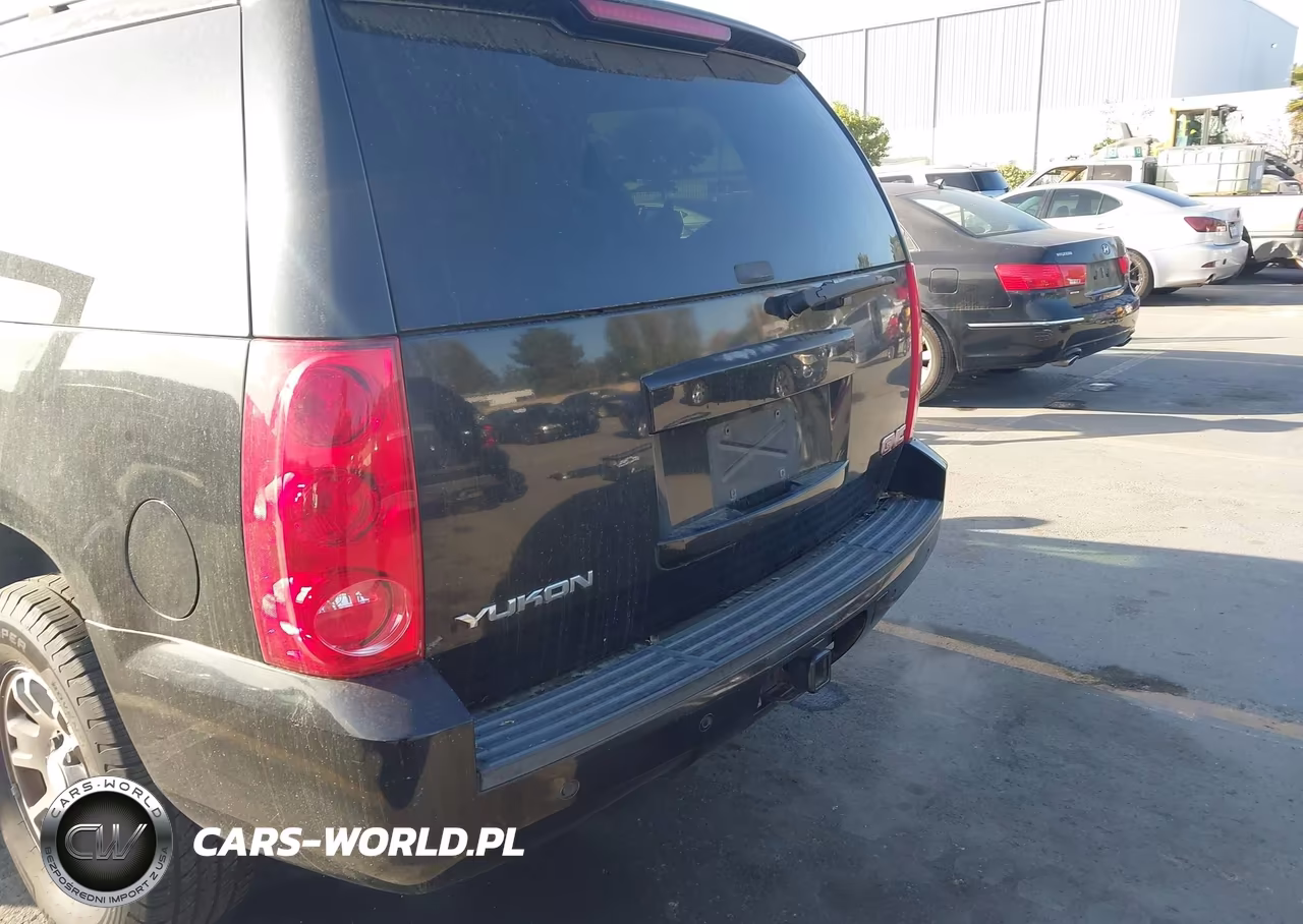 2007 GMC Yukon Sle VIN:1GKFC13067J131798 - 6