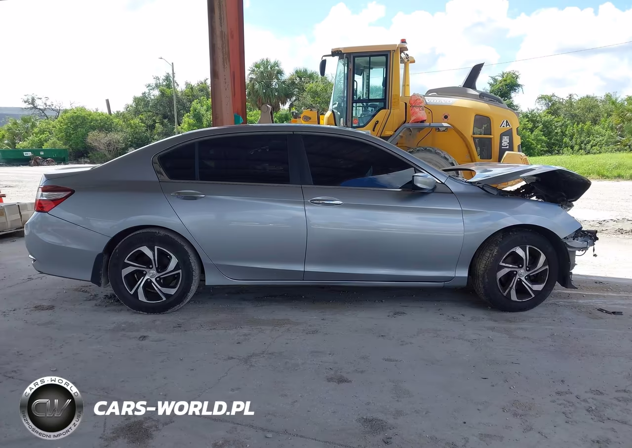 2017 Honda Accord Lx VIN:1HGCR2F37HA138027 - 14