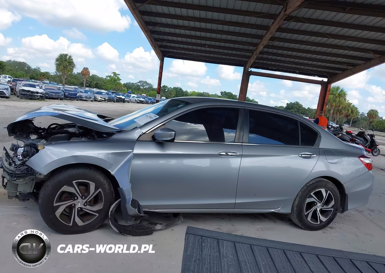 2017 Honda Accord Lx VIN:1HGCR2F37HA138027 - 15