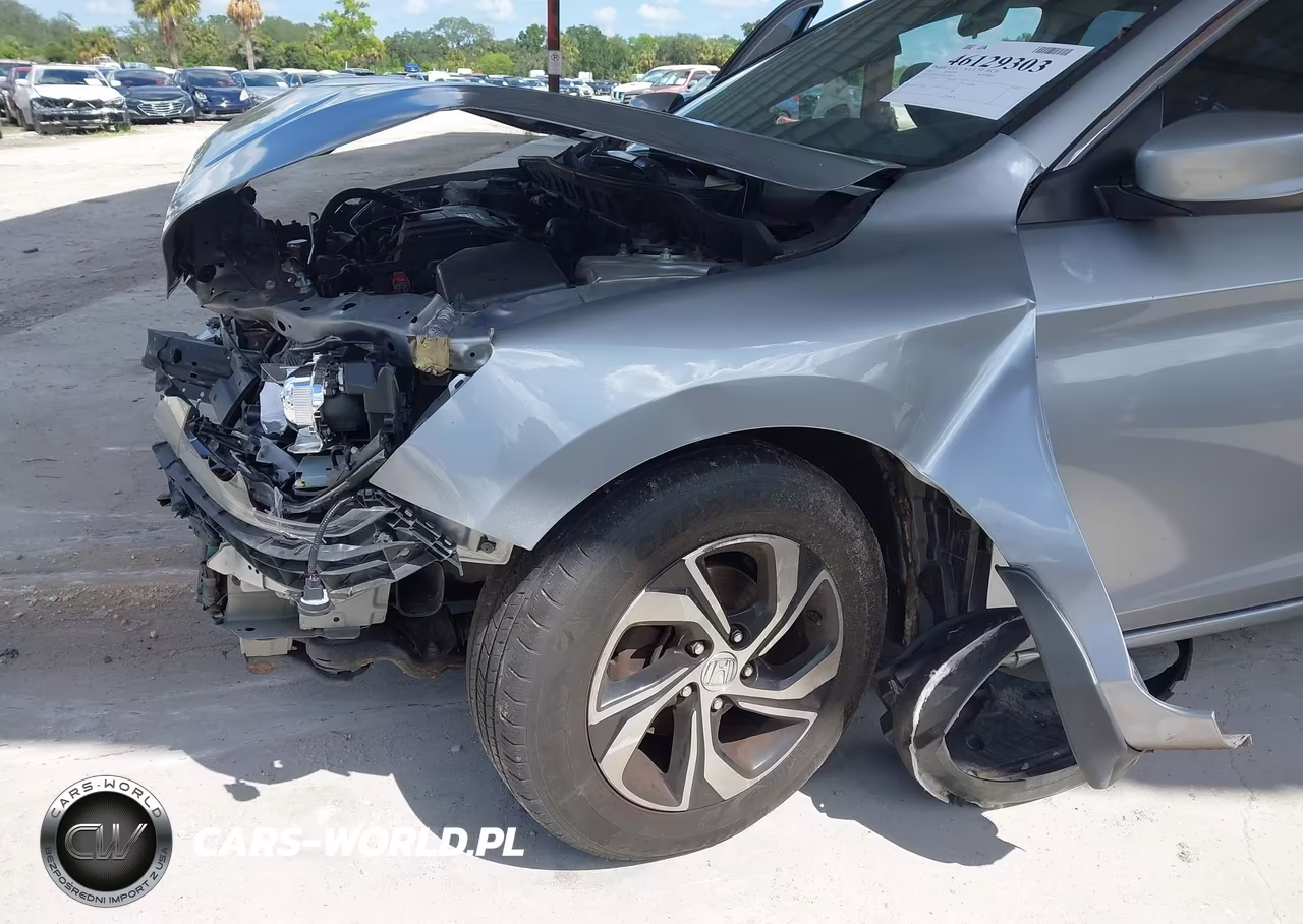 2017 Honda Accord Lx VIN:1HGCR2F37HA138027 - 19