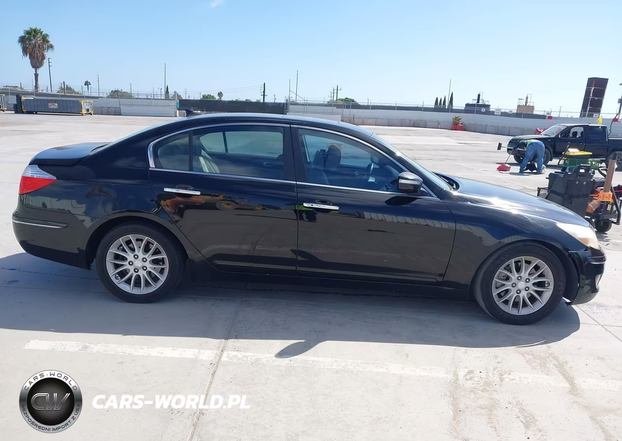 2010 Hyundai Genesis 3.8 VIN:KMHGC4DEXAU086247 - 13