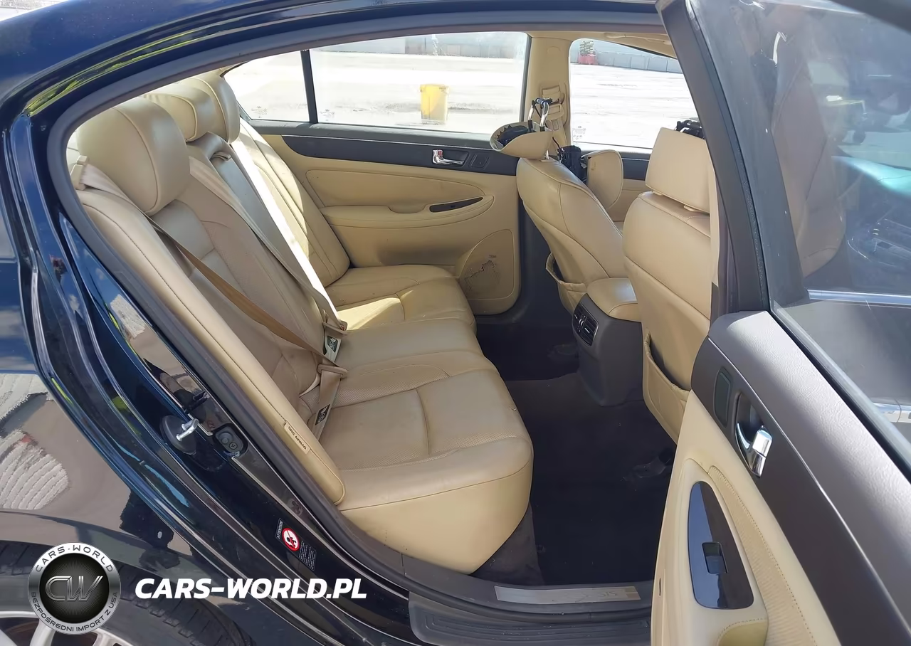 2010 Hyundai Genesis 3.8 VIN:KMHGC4DEXAU086247 - 8