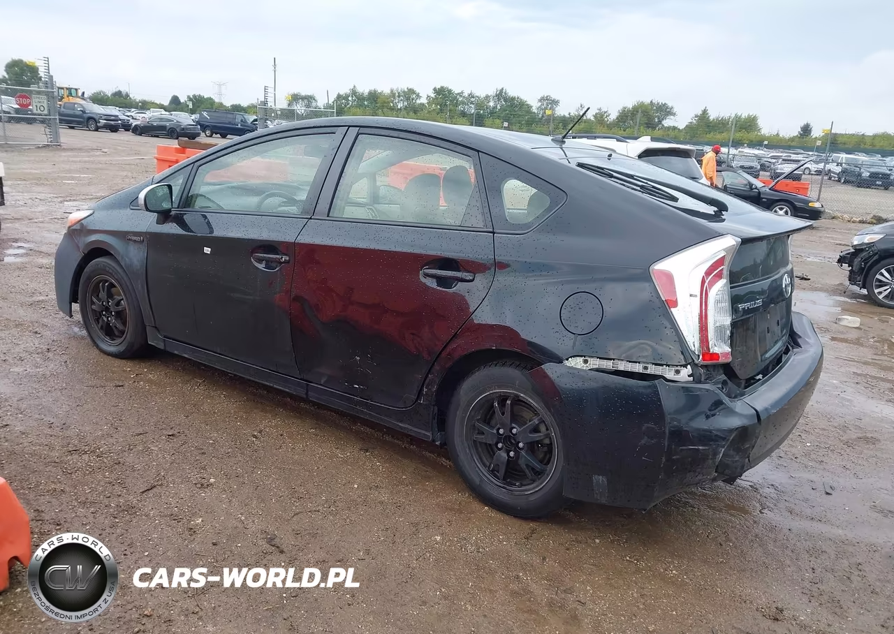 2015 Toyota Prius Two VIN:JTDKN3DU0F0452368 - 3