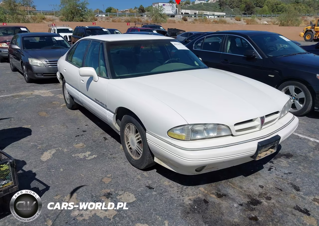 1992 Pontiac Bonneville Se – zdjęcie 1 z 11
