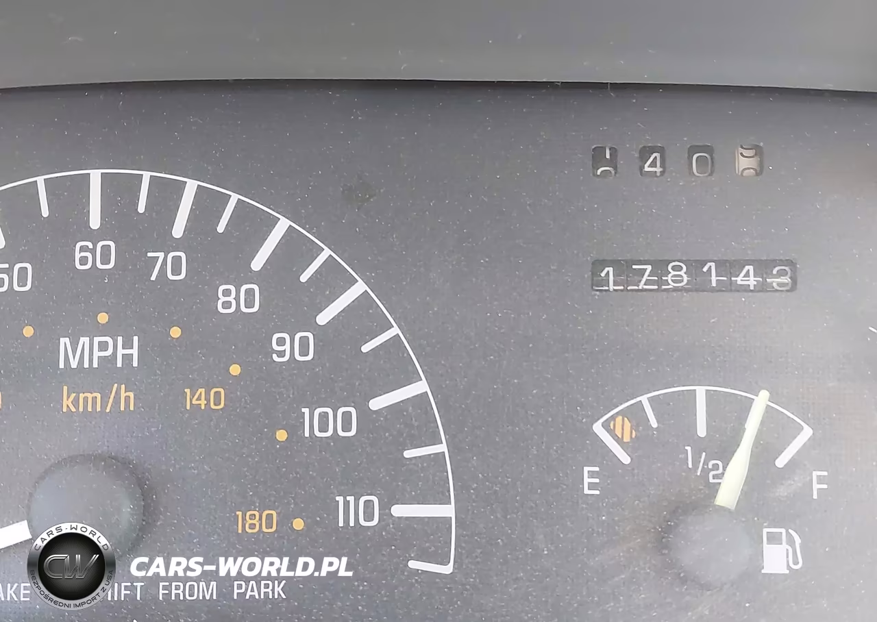 1992 Pontiac Bonneville Se VIN:1G2HX53L8N1287997 - 7