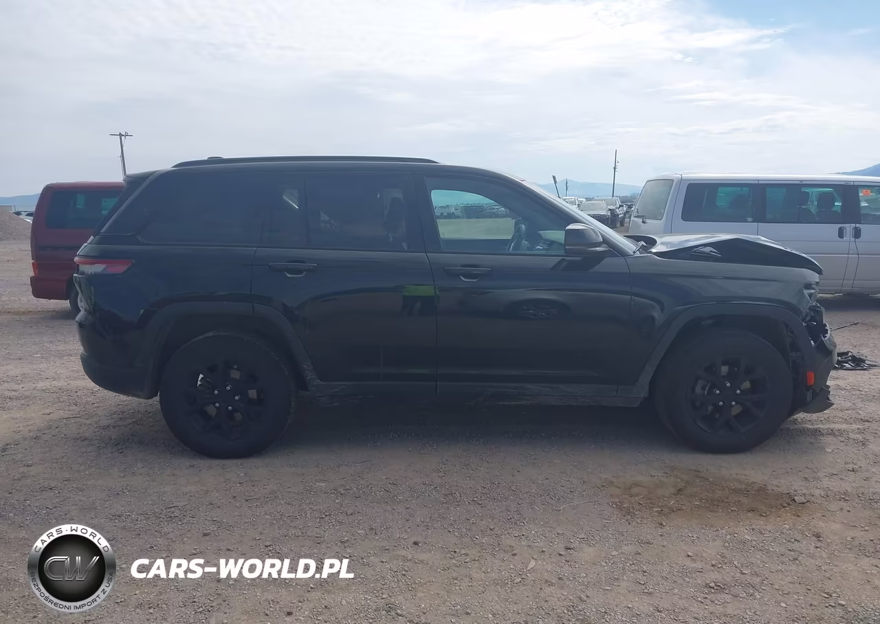2024 Jeep Grand Cherokee Altitude 4X4 VIN:1C4RJHAG0RC215713 - 14