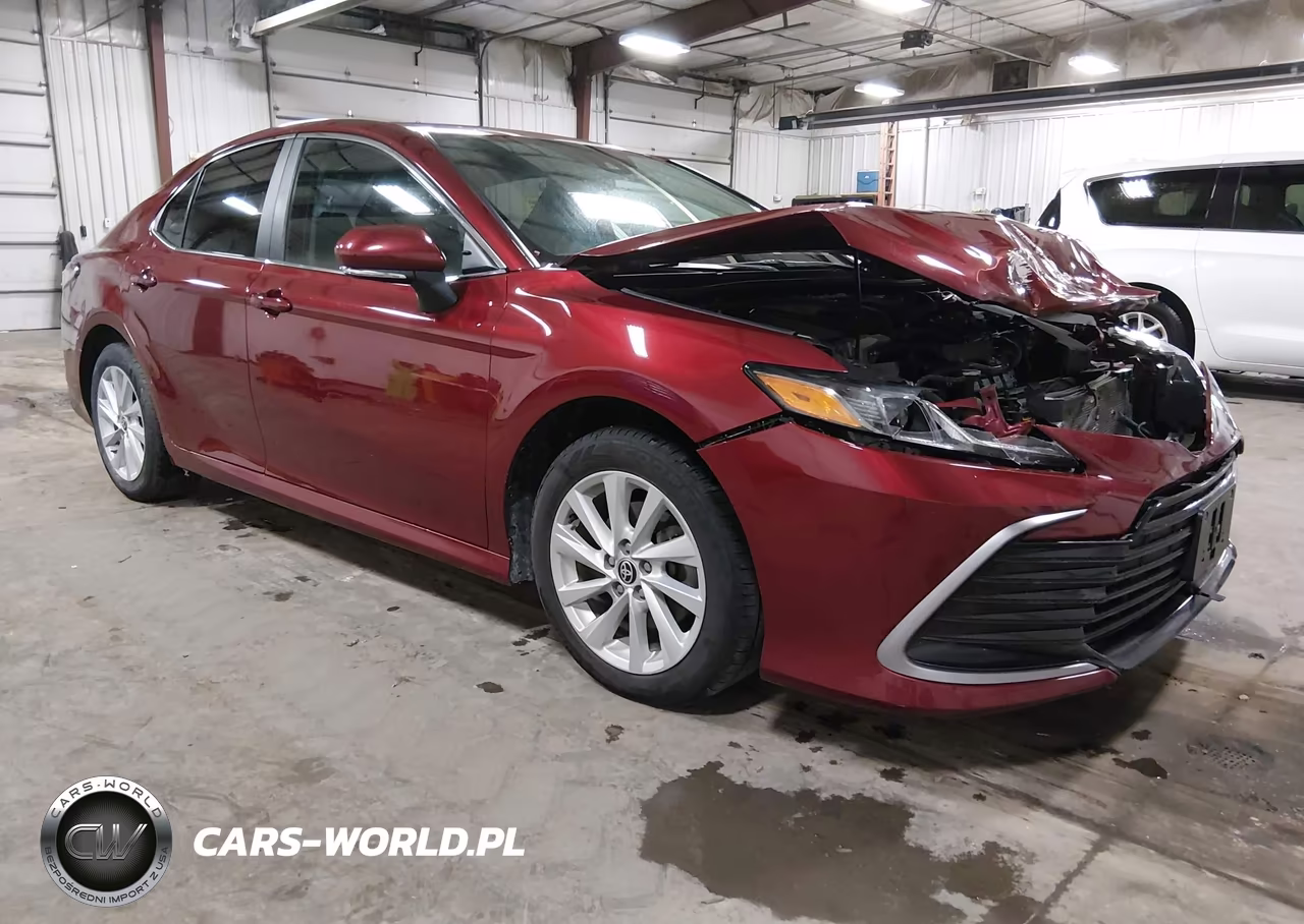 2021 Toyota Camry Le Awd