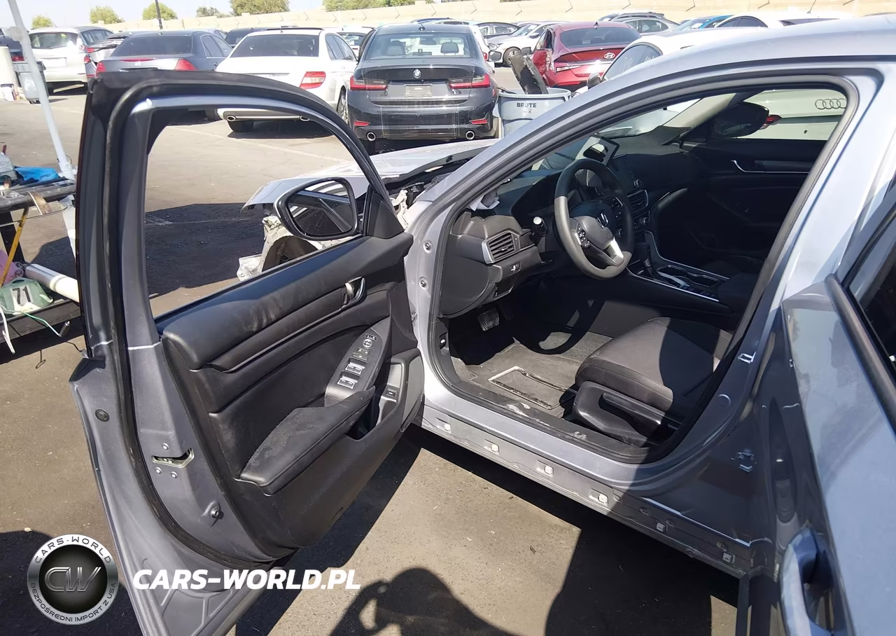 2022 Honda Accord Lx VIN:1HGCV1F10NA073490 - 5