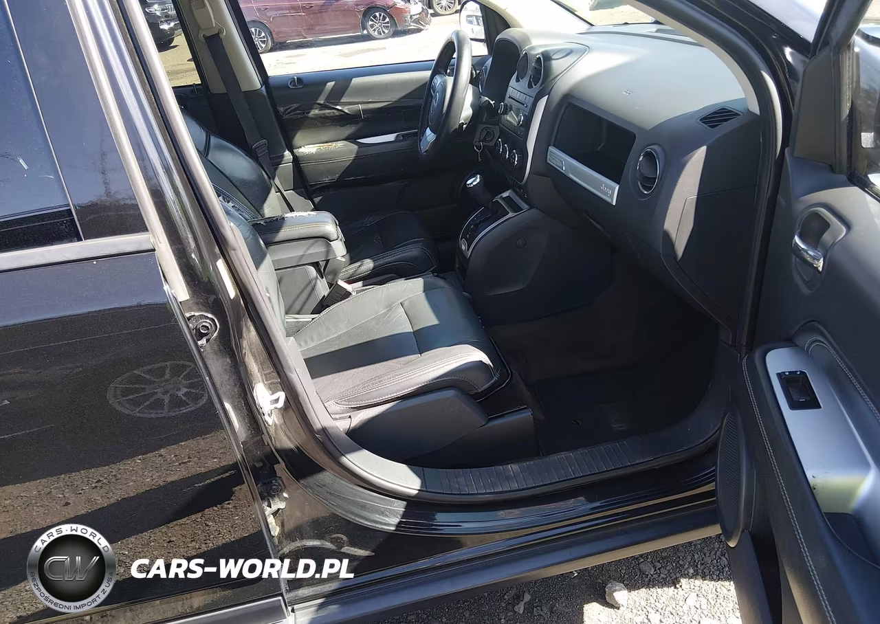 2017 Jeep Compass High Altitude 4X4 VIN:1C4NJDEB9HD139634 - 5