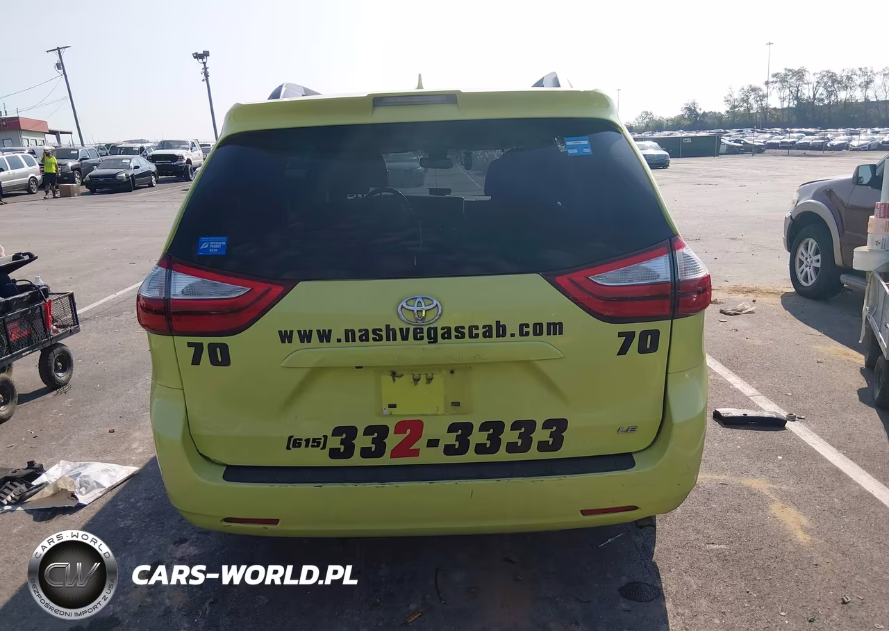 2019 Toyota Sienna Le 8 Passenger VIN:5TDKZ3DC6KS966745 - 17