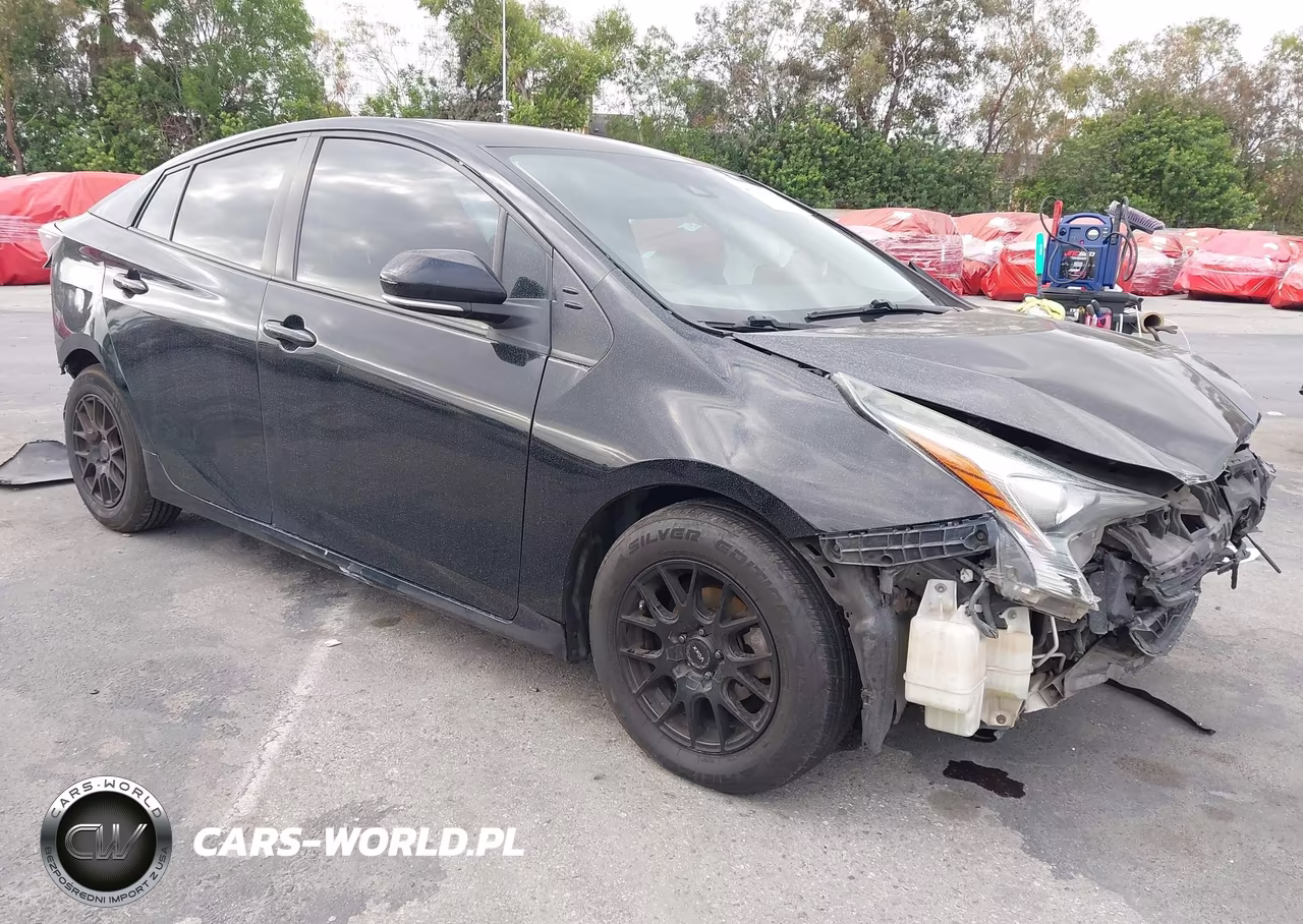 2017 Toyota Prius Two VIN:JTDKBRFU8H3544676 - 1
