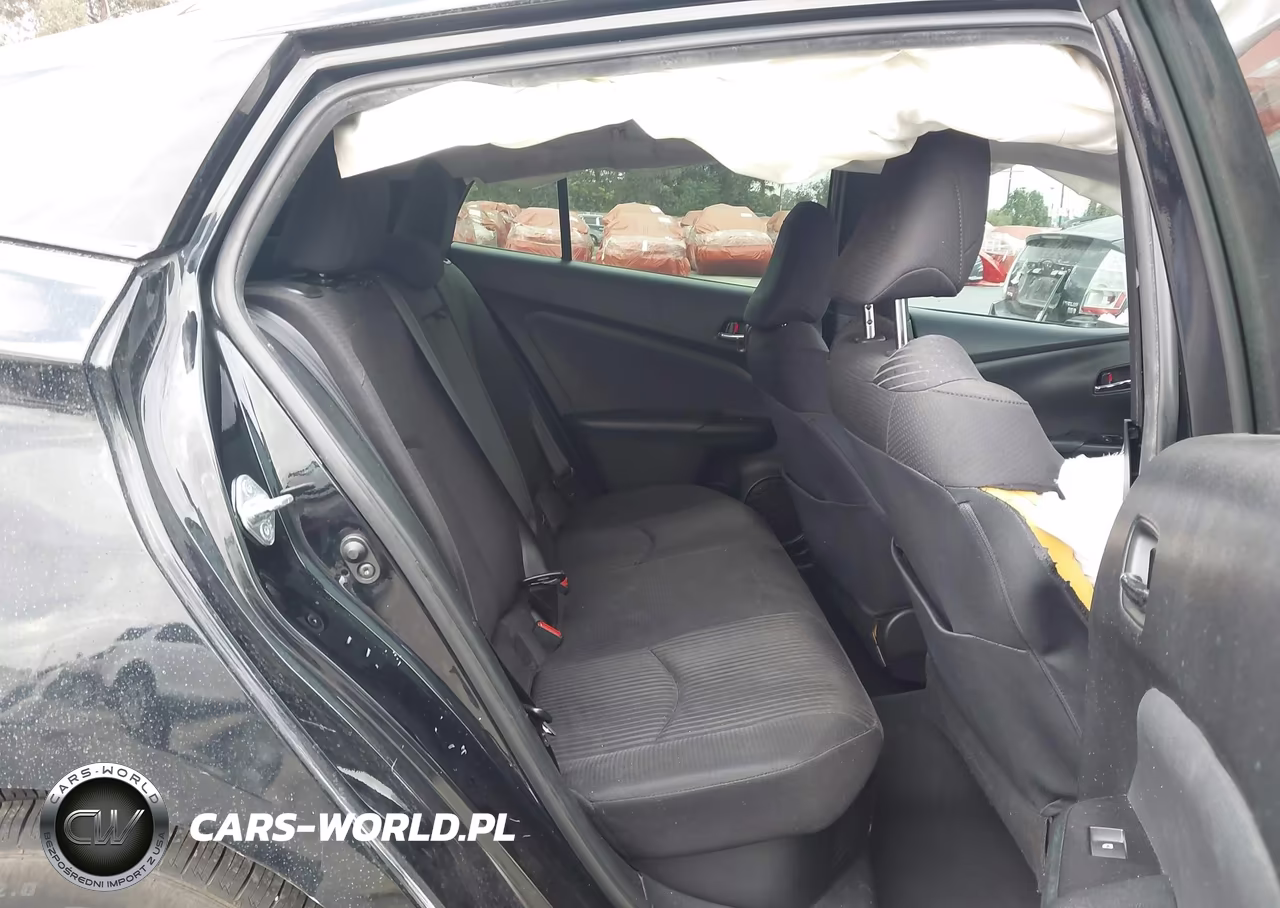 2017 Toyota Prius Two VIN:JTDKBRFU8H3544676 - 8