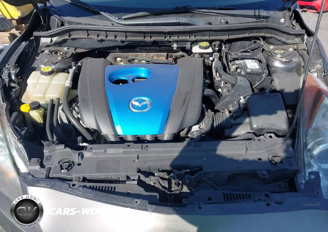 2012 Mazda Mazda3 I Touring VIN:JM1BL1L81C1560437 - 10