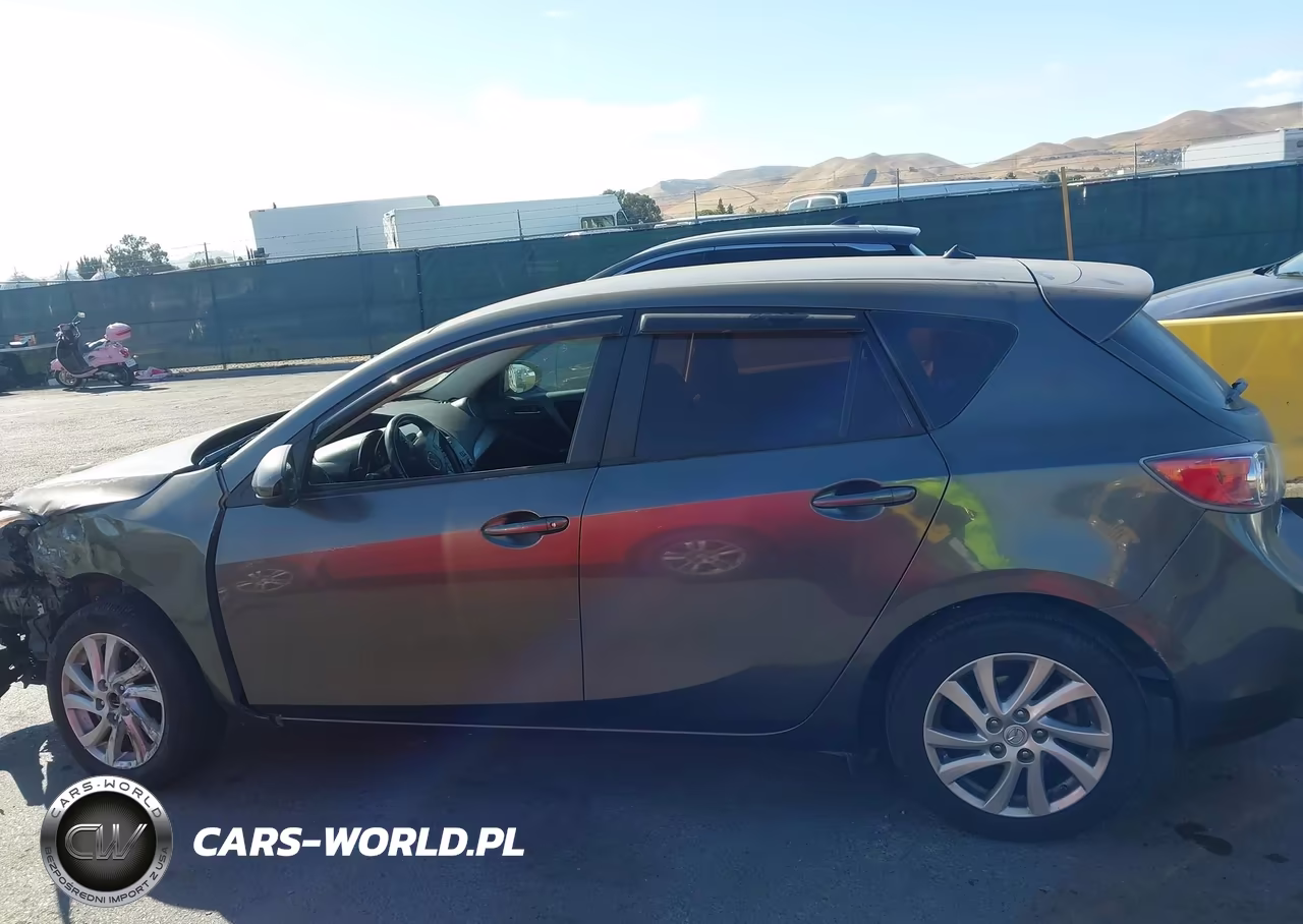 2012 Mazda Mazda3 I Touring VIN:JM1BL1L81C1560437 - 14