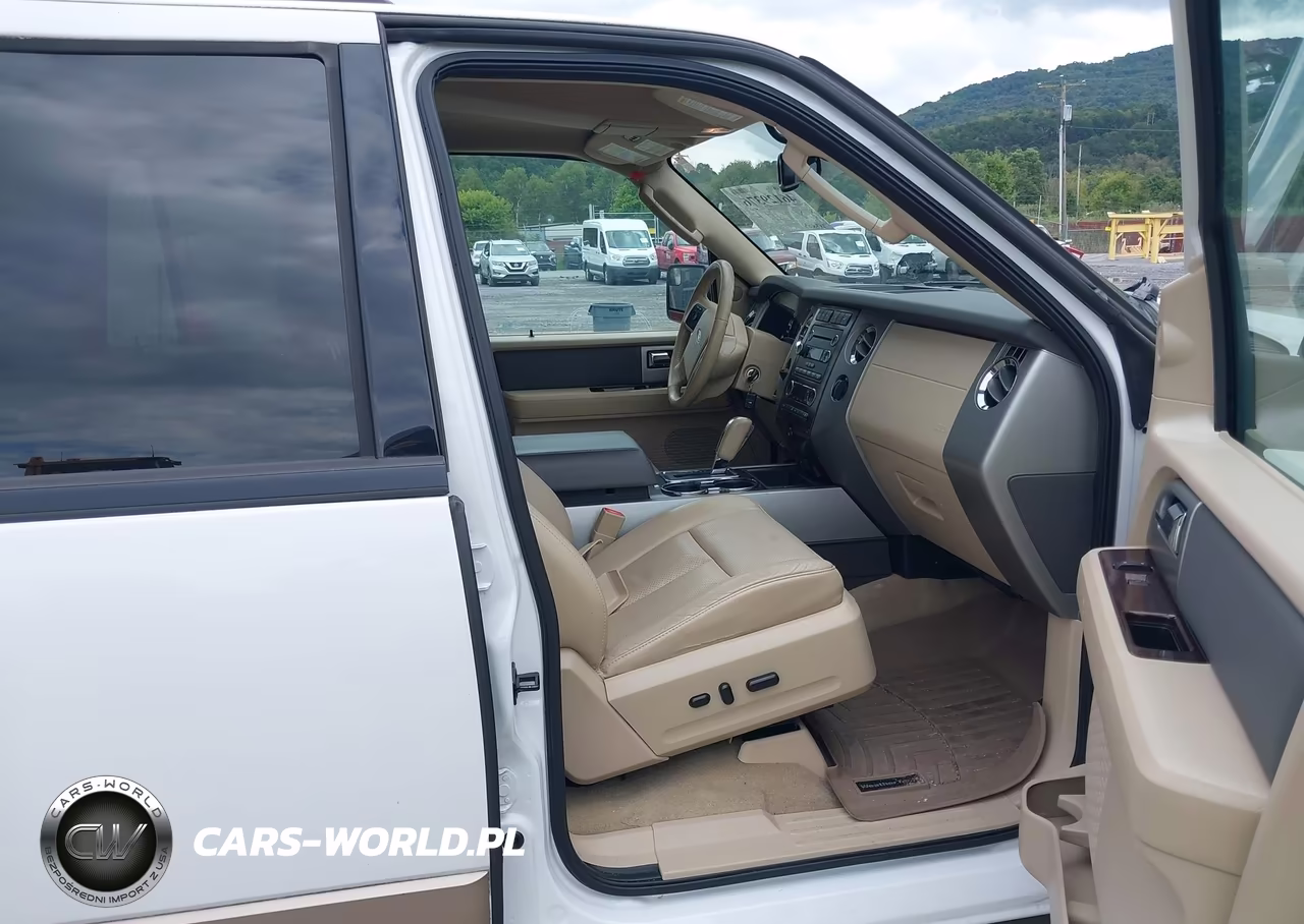 2014 Ford Expedition Xlt VIN:1FMJU1H54EEF50452 - 5