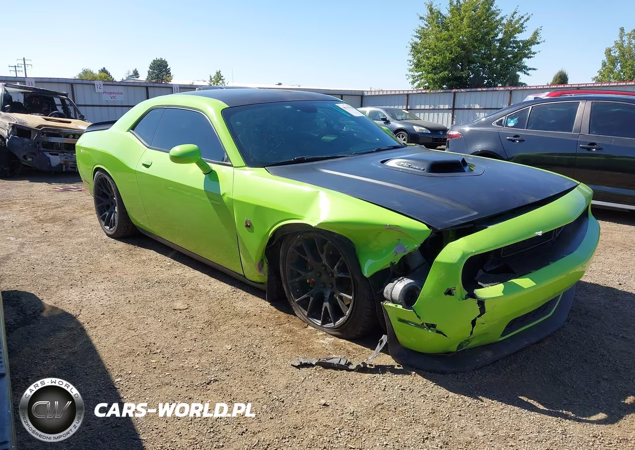 2015 Dodge Challenger R-T Scat Pack Shaker