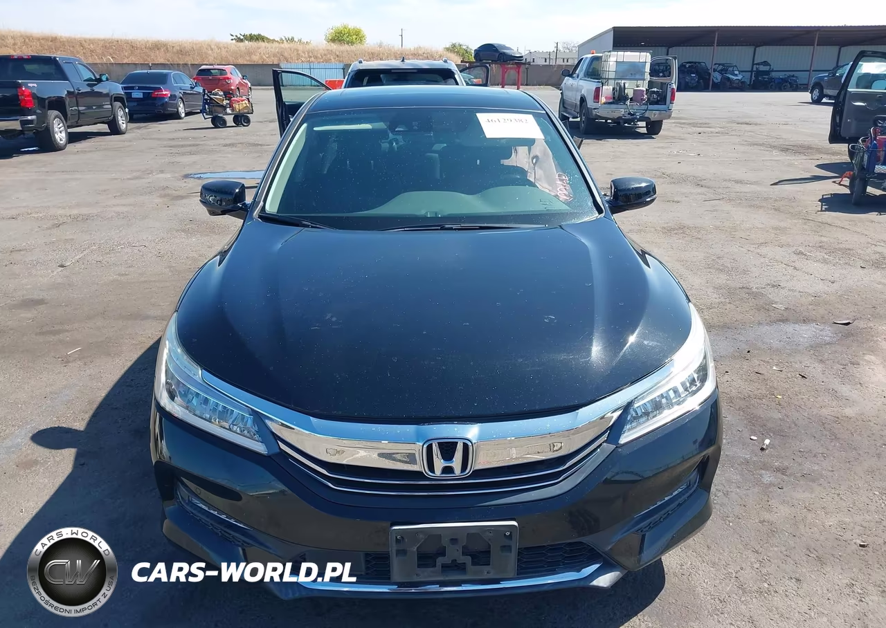2017 Honda Accord Touring V6 VIN:1HGCR3F97HA019629 - 12