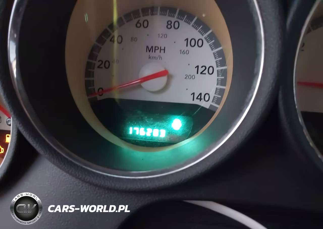 2008 Dodge Charger Sxt VIN:2B3KA33G48H156762 - 7