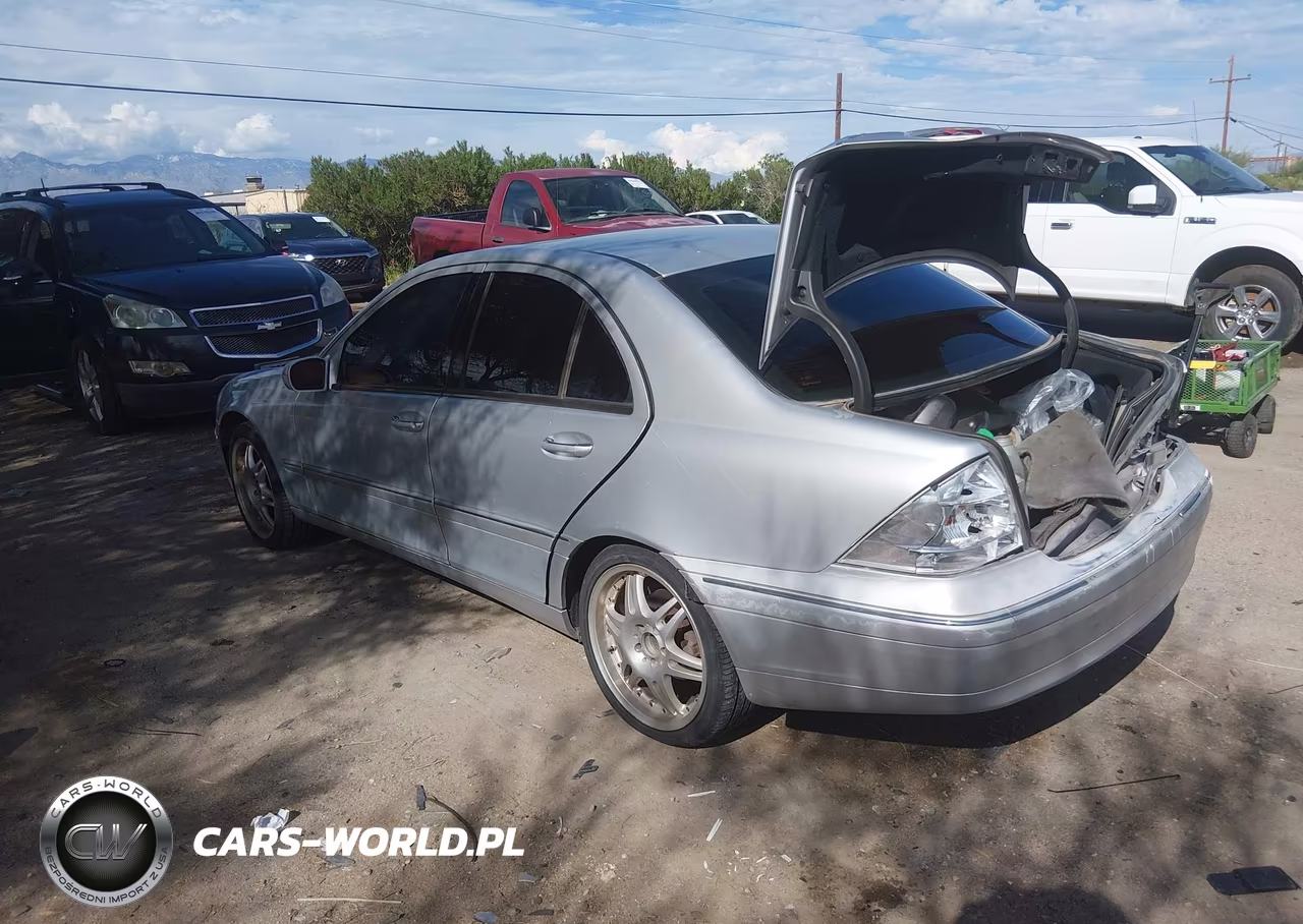 2003 Mercedes-Benz C 240 VIN:WDBRF61J13F345957 - 3
