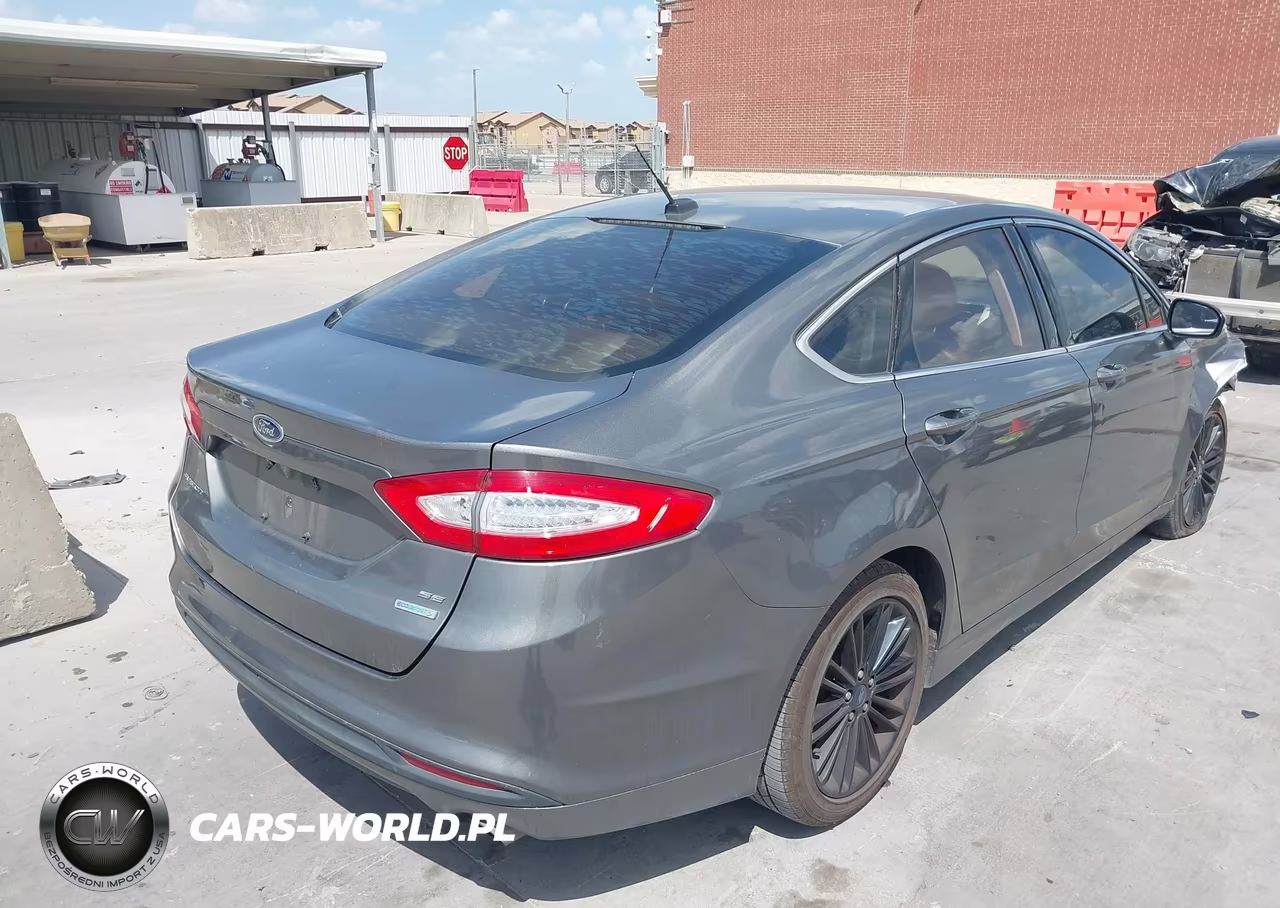 2014 Ford Fusion Se VIN:3FA6P0HDXER336538 - 4