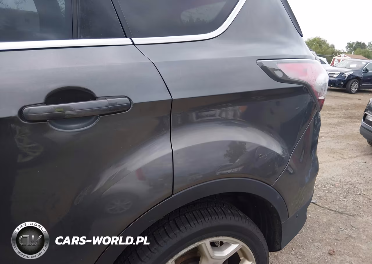 2017 Ford Escape Titanium VIN:1FMCU0J97HUB30016 - 6